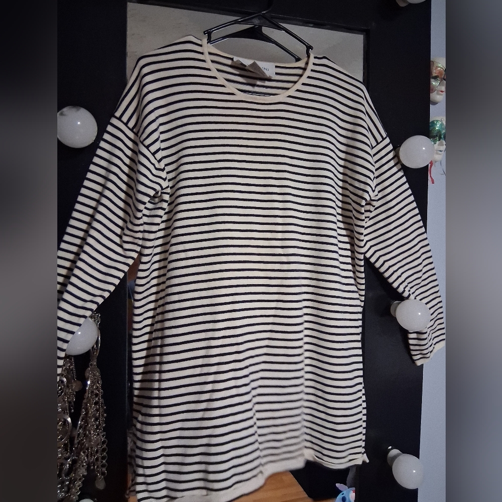 Adrienne Vittadini Black and Cream Striped Sweater